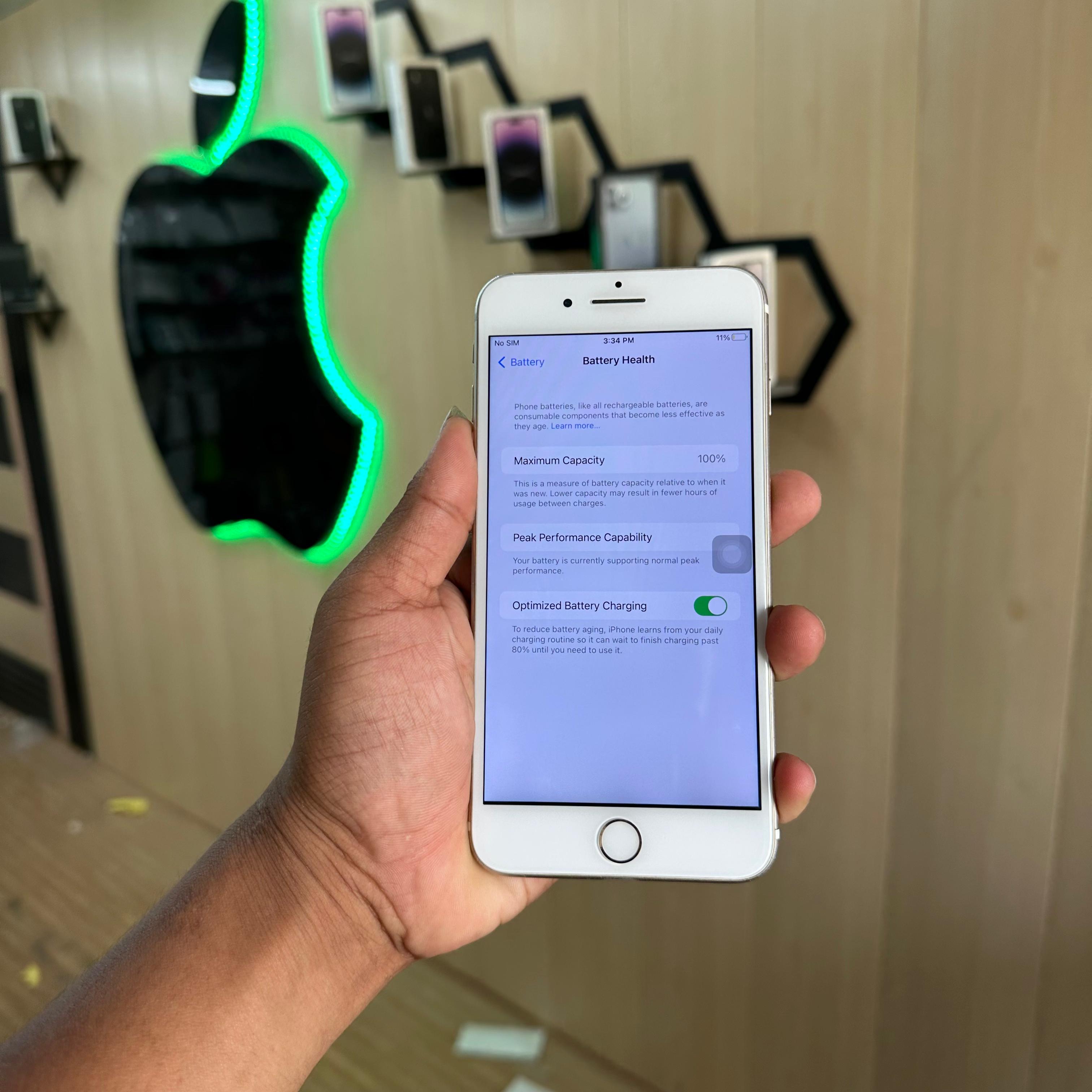Iphone 7 plus  128gb 18k 