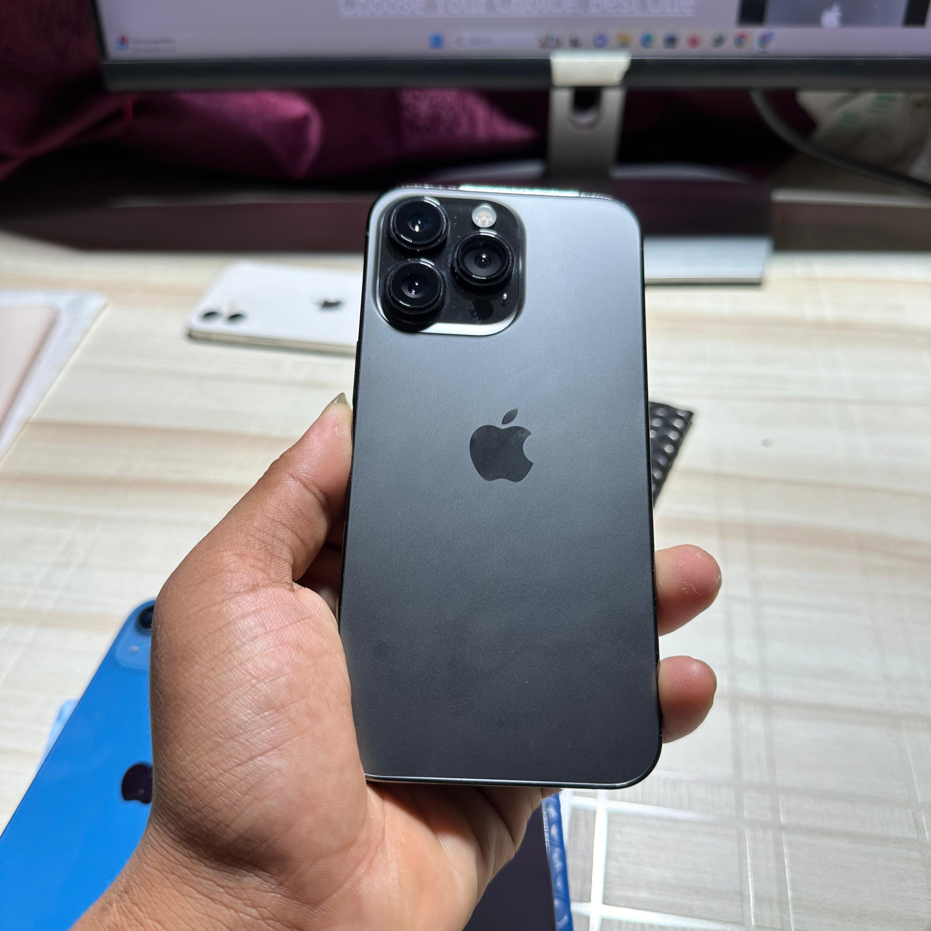 iPhone 13 Pro 128Gb 85%  Water Resistance 