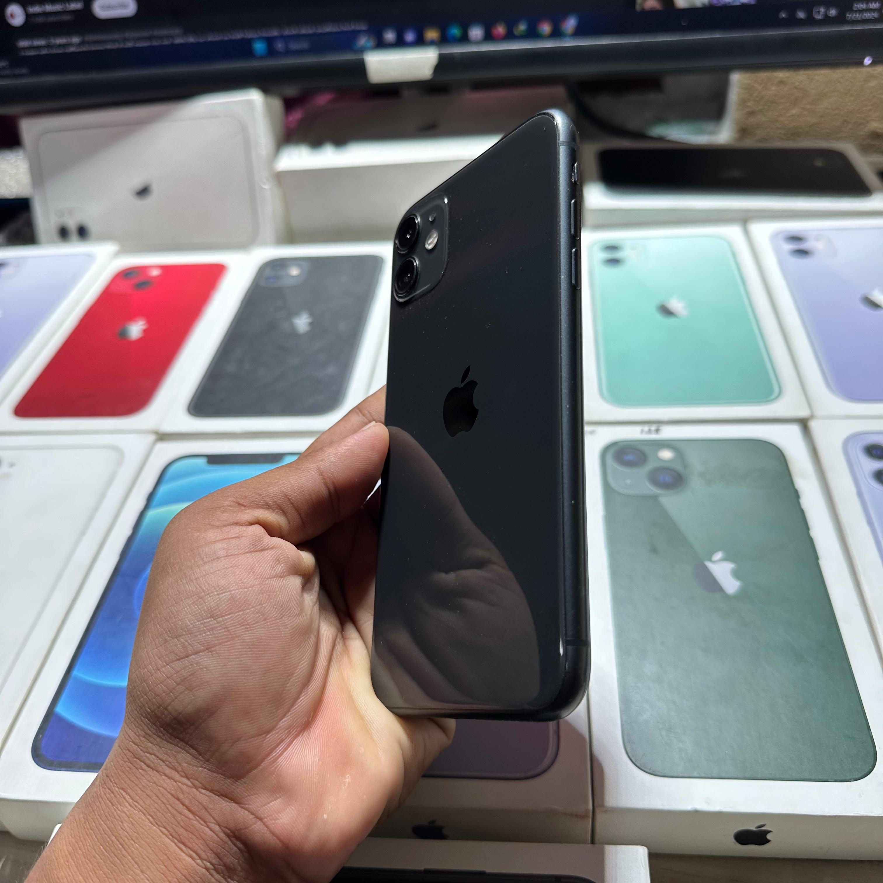 iPhone 11 64Gb 89% Black 