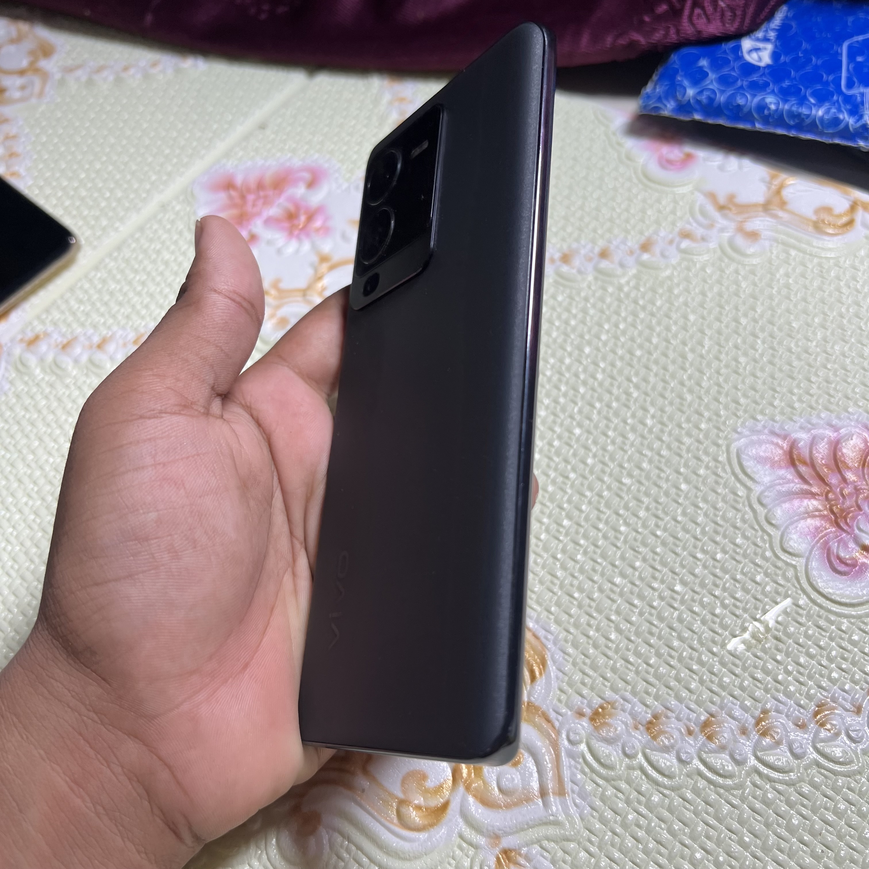 Vivo V25 Pro ( 12/256Gb )  Tihar  Offer Full Genuine Set ( Iphone In Nepal )