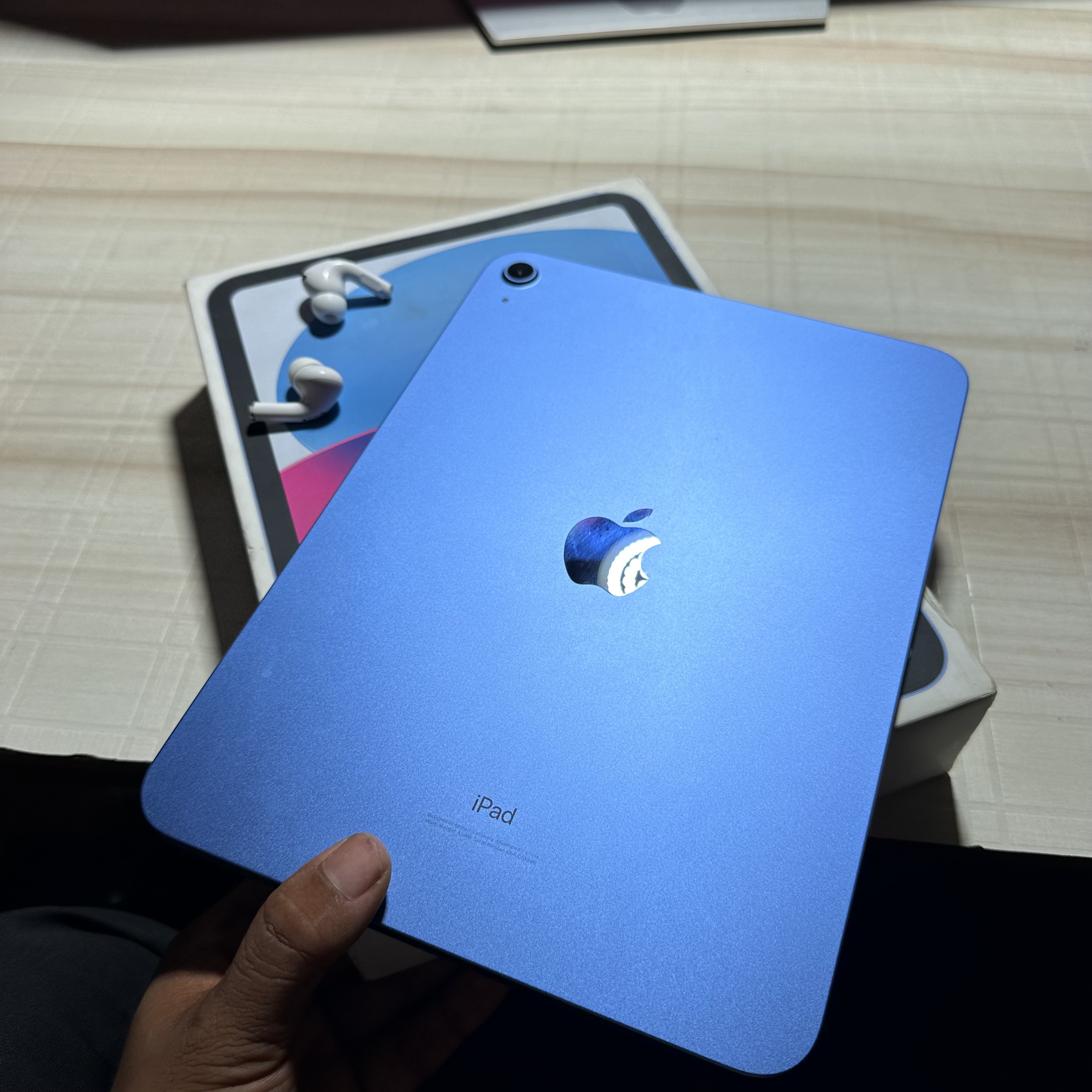iPad 10th Gen - 64Gb 3 Months Used Only - Dashain Offer Full Genuine Set ( Iphone In Nepal )