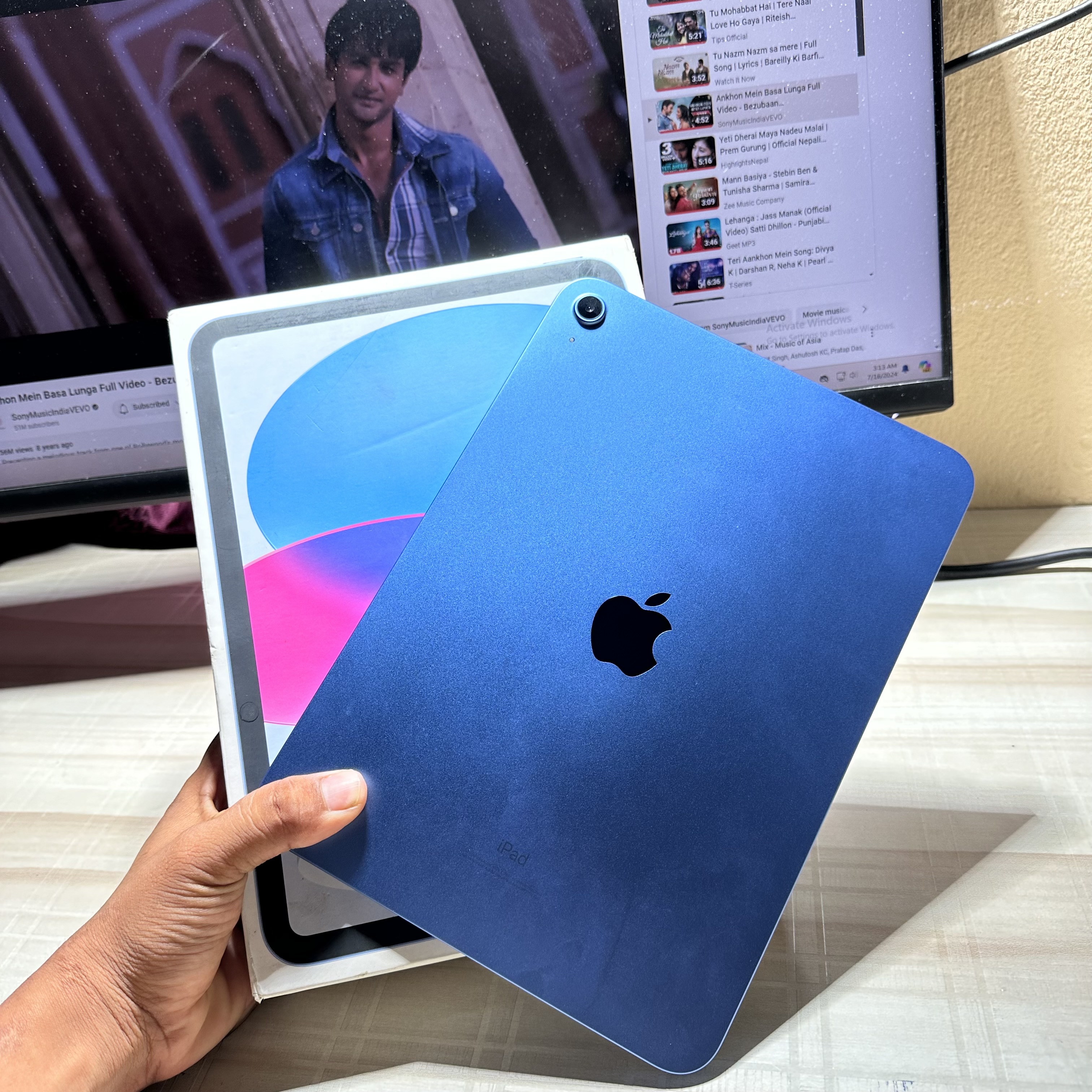 iPad 10th Gen - 64Gb 3 Months Used Only - Dashain Offer Full Genuine Set ( Iphone In Nepal )