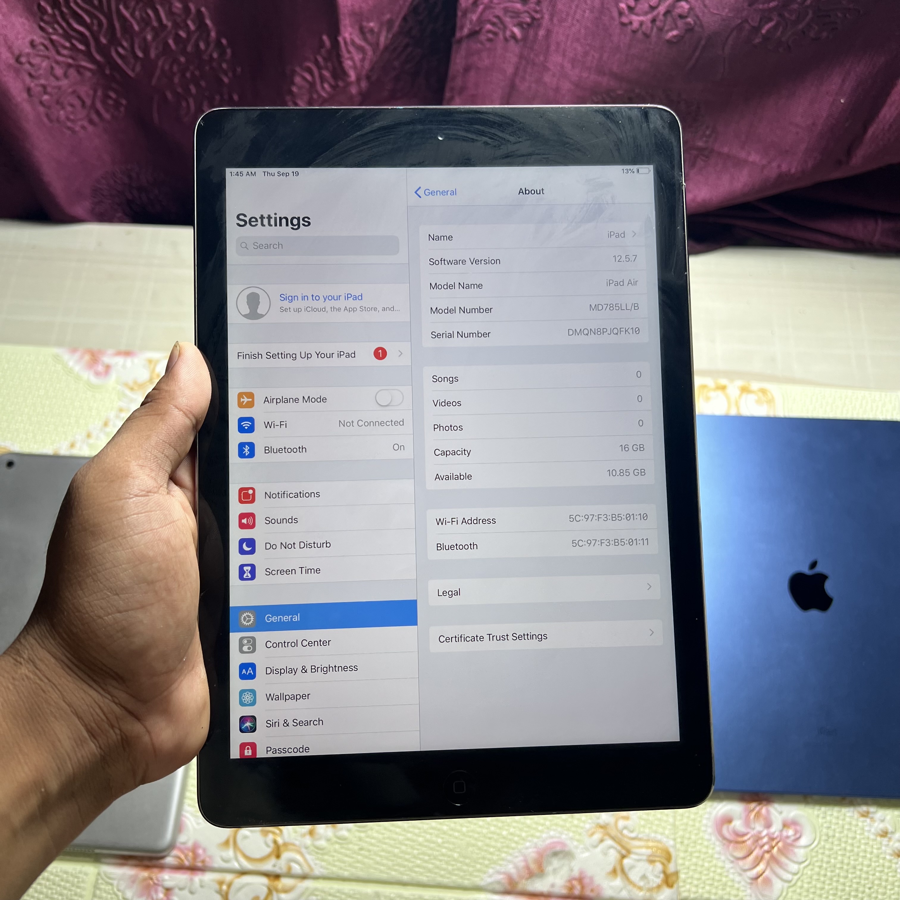 iPad 6 Gen 16Gb - Dashain Offer Full Genuine Set ( Iphone In Nepal )