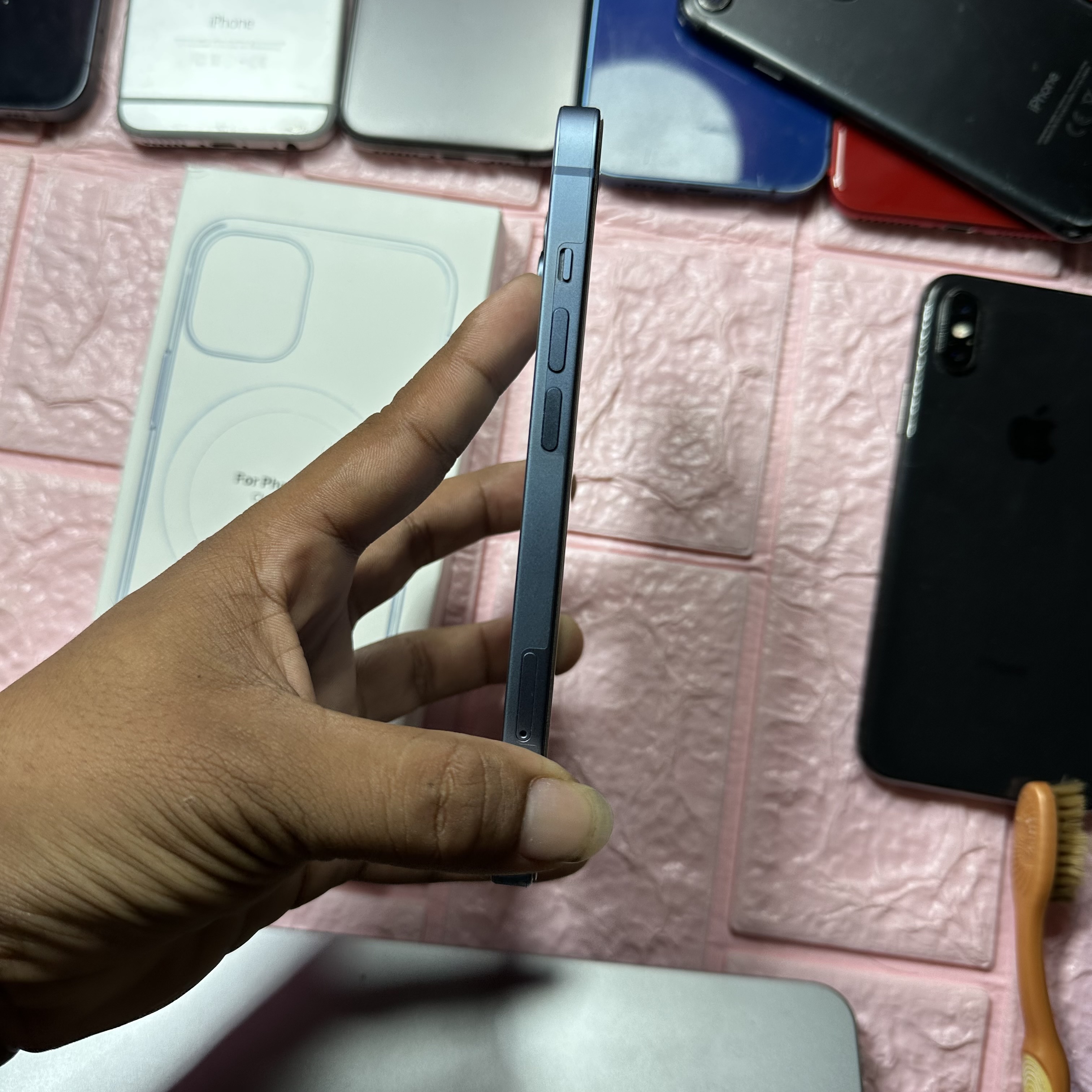 Genuine iPhone 14 - 128Gb Only For Nepal Genuine set 