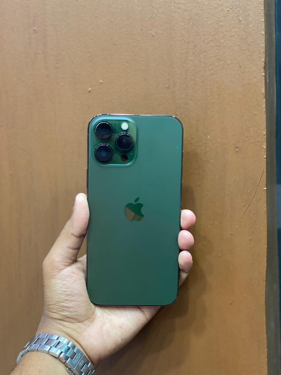 iPhone 13 pro 256gb - genuine set with original price in Nepal 