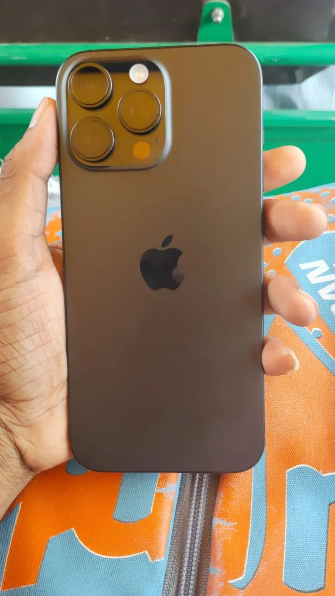 iPhone 16 Pro Max   256gb - genuine set with original price in Nepal 