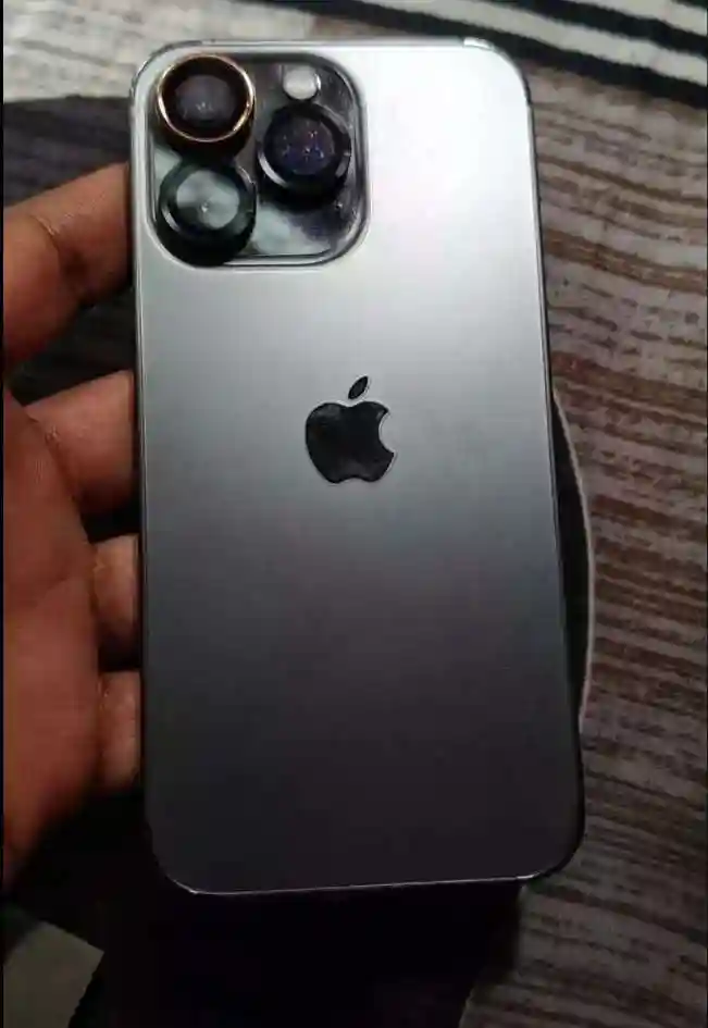 iPhone 14 pro 256gb - genuine set with original price in Nepal 