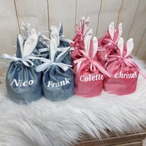 Paasmandjes met naam "mini"