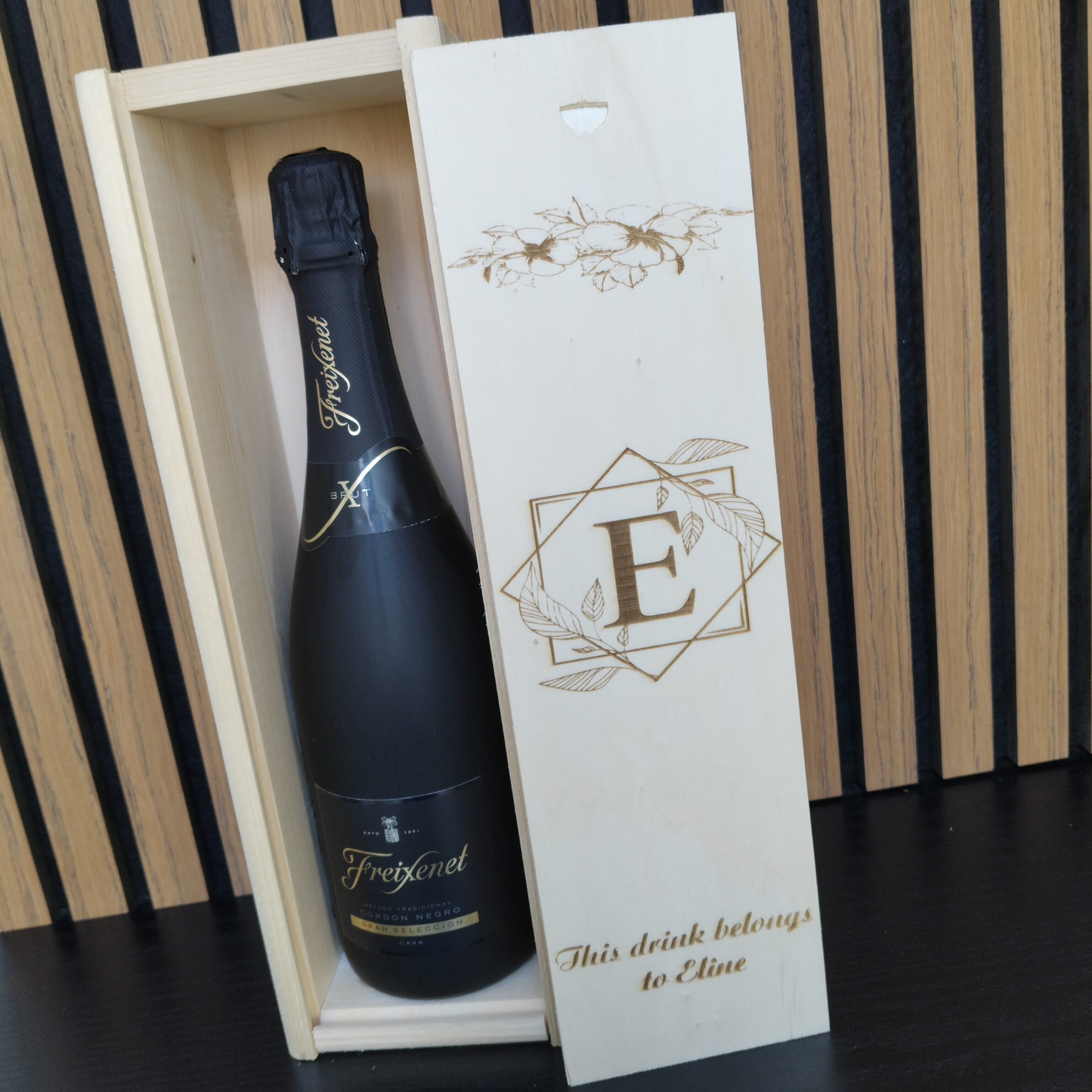 Wijnkist met lasergravure