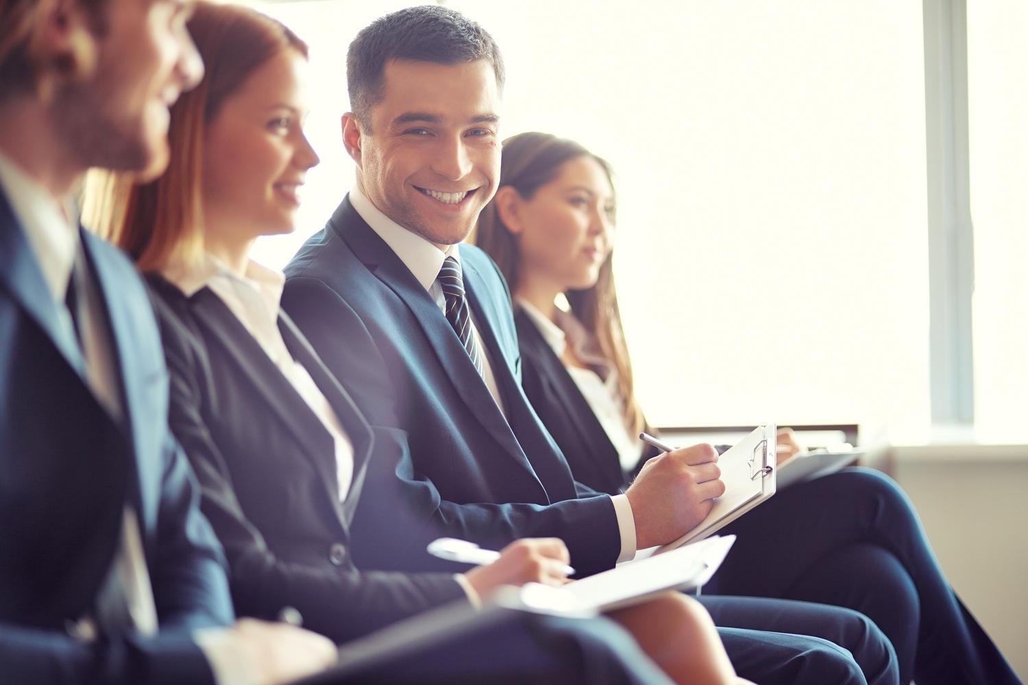 إدارة المهام المتعددة managing multiple tasks