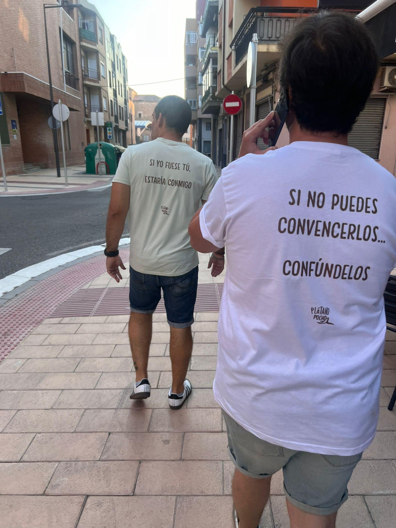 Camiseta Blancos Confúndelos