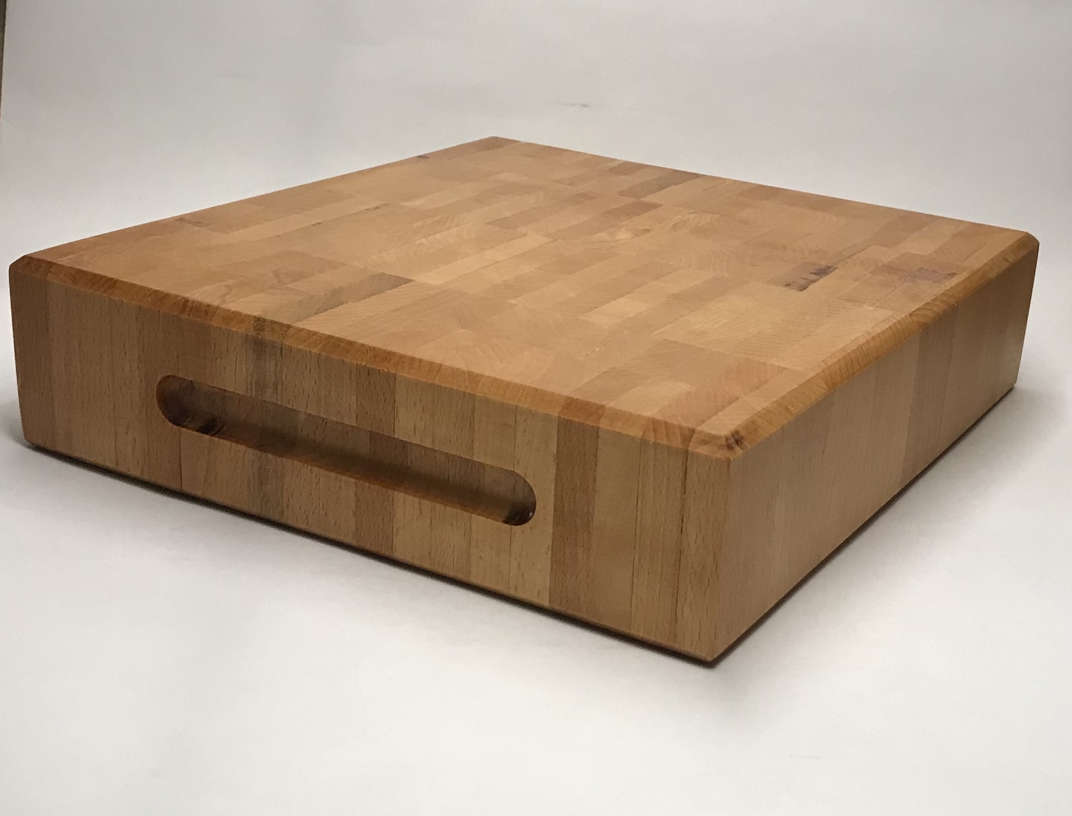 Pjaustymo lentelė, bukas/ cutting board, beech 34x30x8 cm 