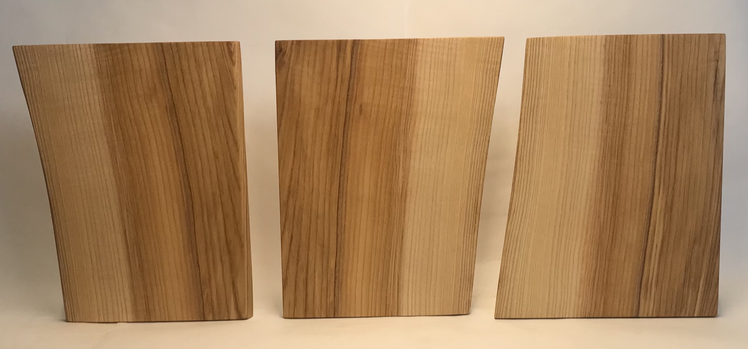 Pjaustymo-serviravimo lentelė, uosis - 3 vnt/ cutting-serving board, ash tree- 3 pcs; 23,5x15/18x1 cm 