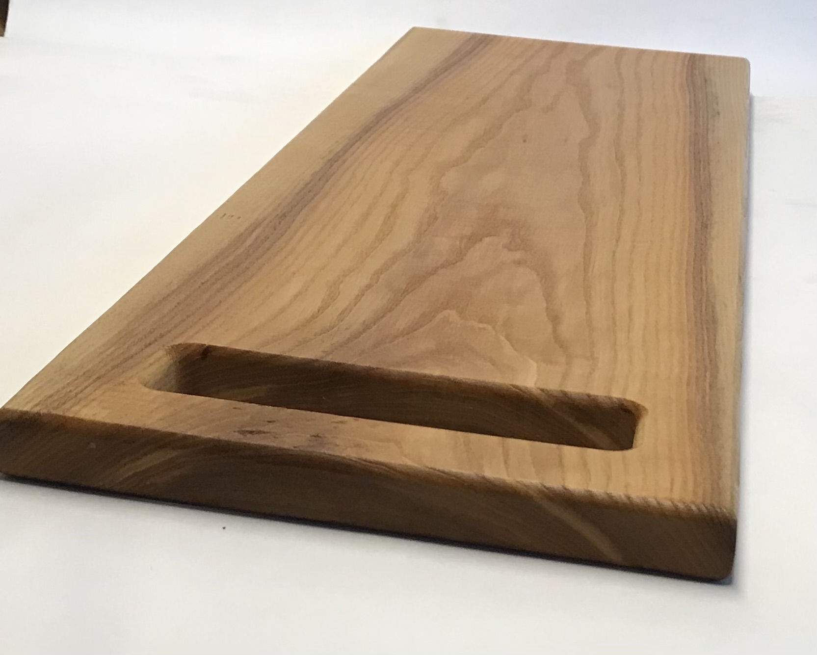 Pjaustymo-serviravimo lentelė, uosis/ cutting-serving board, ash tree 58x20x2 cm
