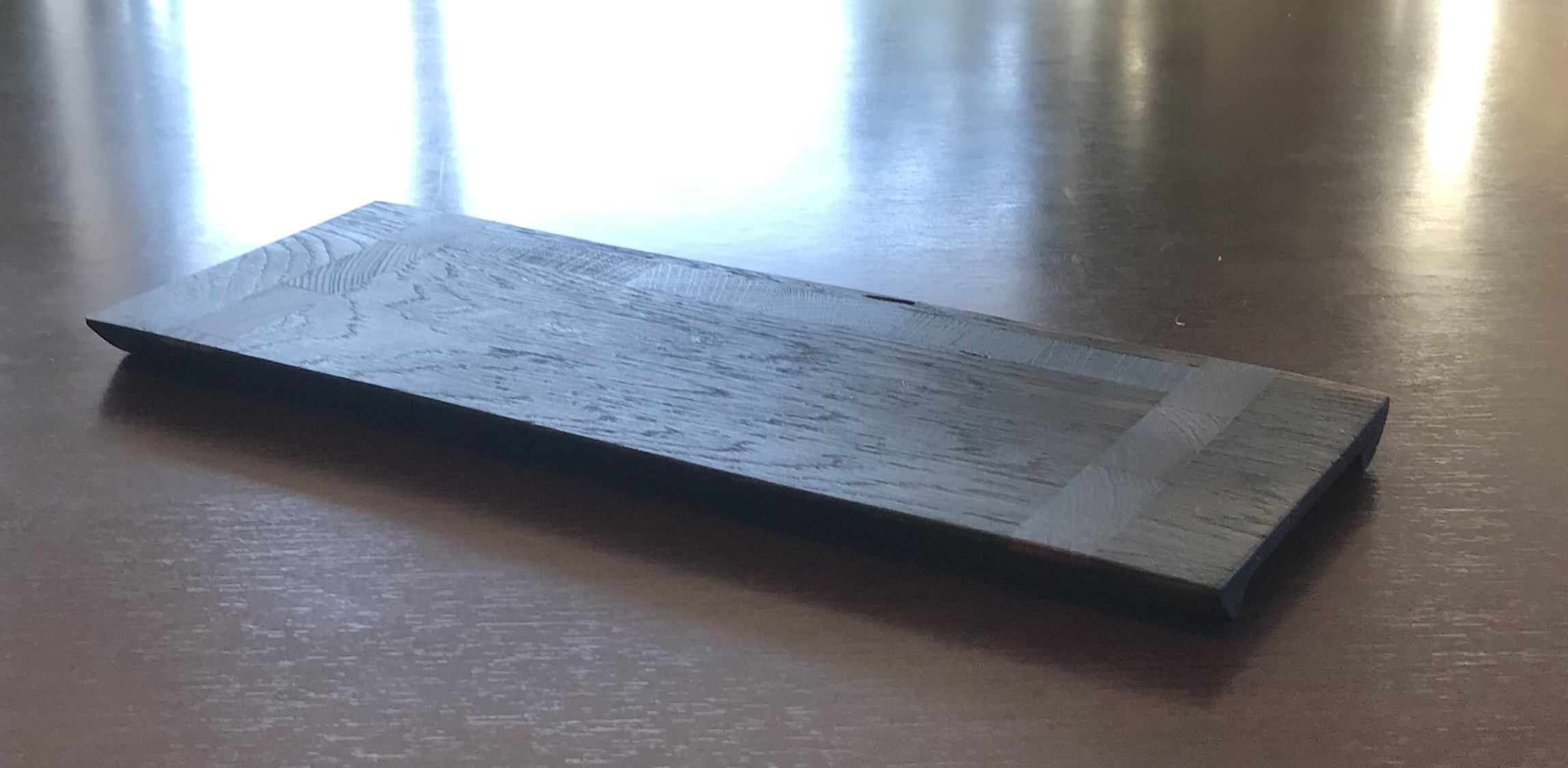 Pjaustymo-serviravimo lentelė, ąžuolas (tamsintas)/ cutting-serving board, oak (darkened) 34,5x12,5x1,5 cm