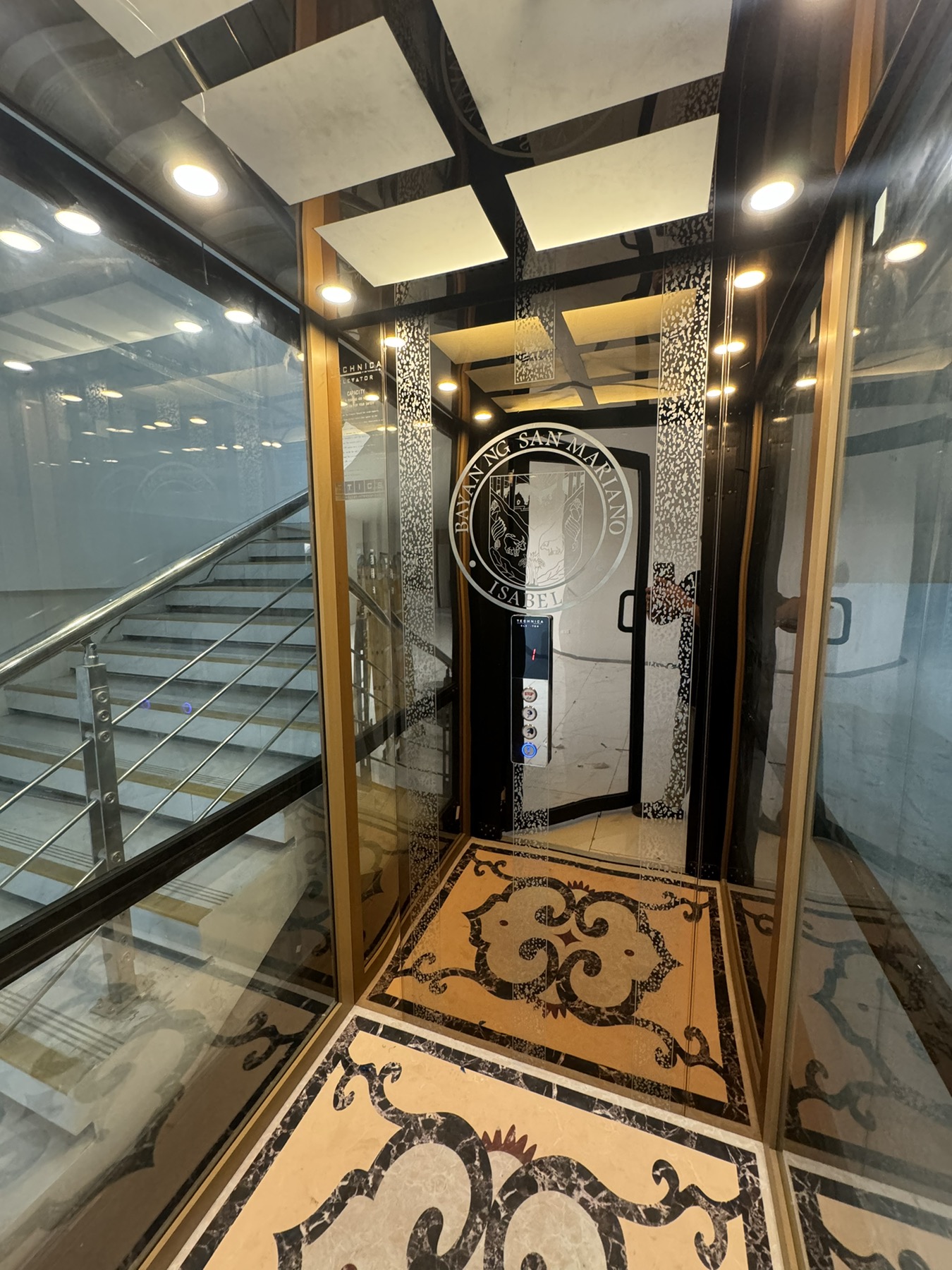Hydraulic Home Elevator