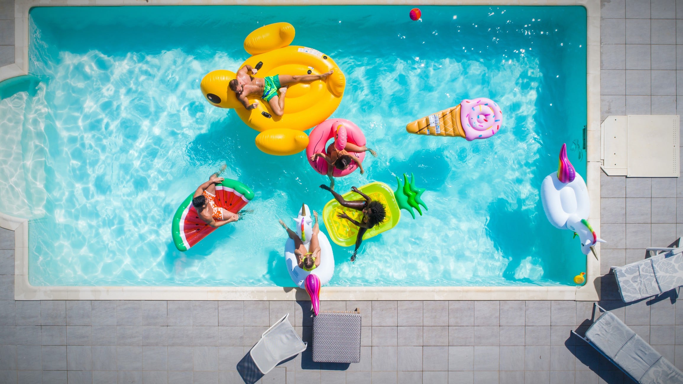 Pack Pool Party