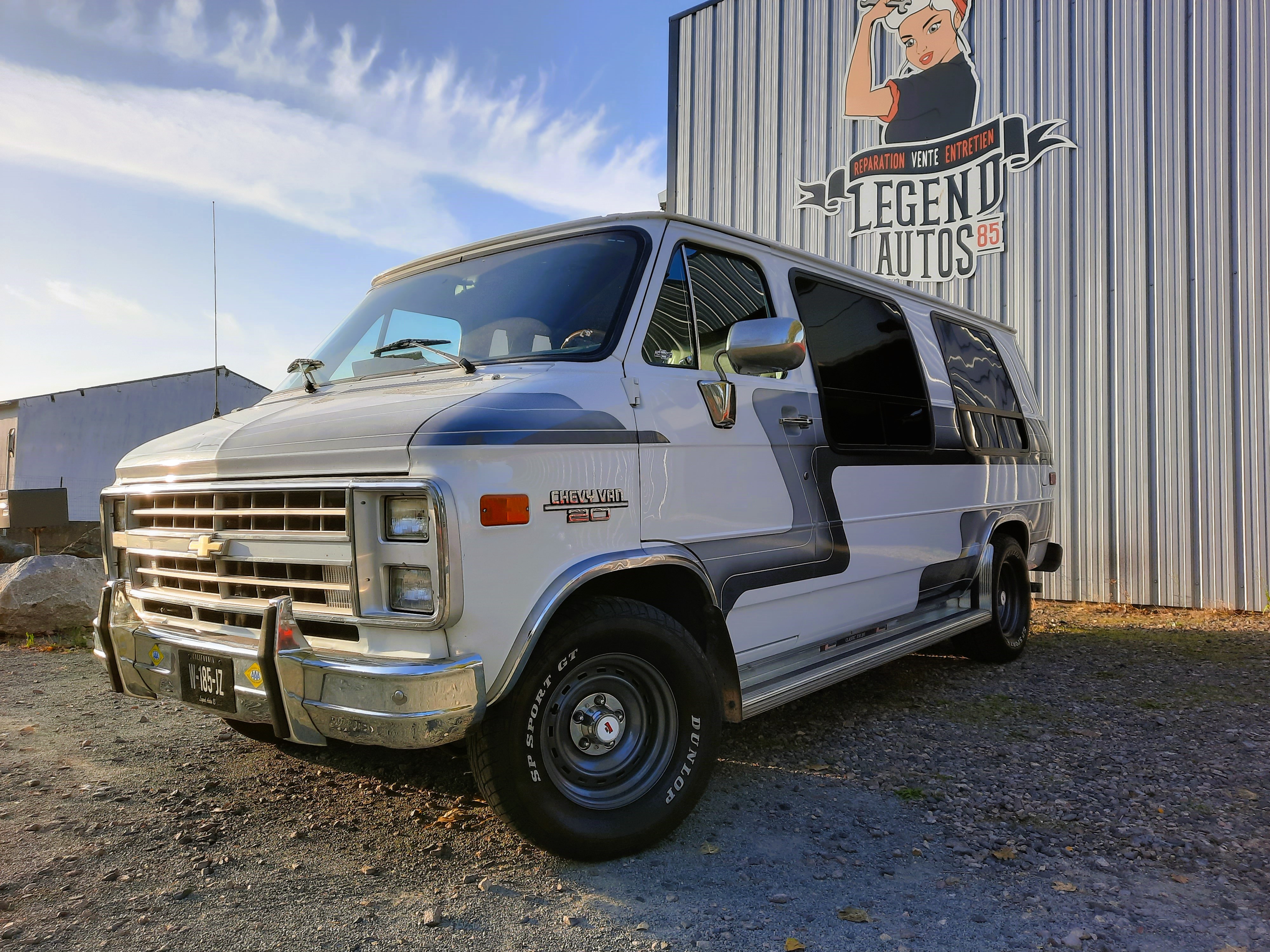 Chevrolet G20, V8 350 ci, boîte automatique - 1987