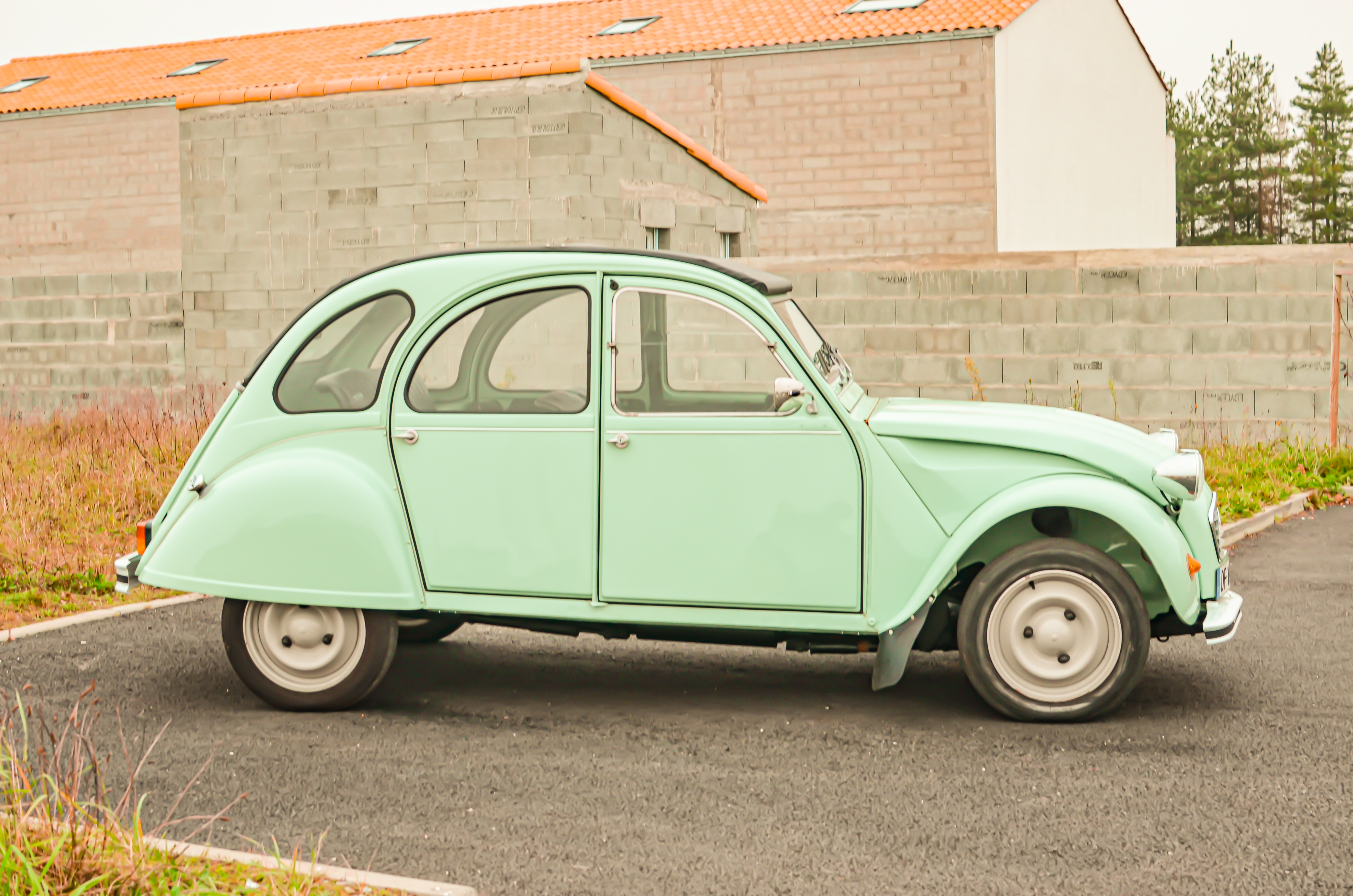2 CV 6 