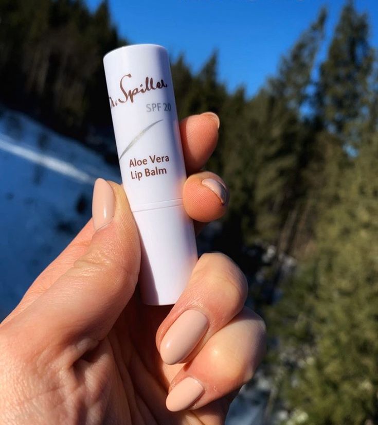 ALOE VERA LIP BALM - Lūpų balzamas su alijošiumi, SPF 20, 4,8g