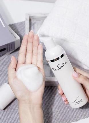 HYDRO-MARIN CLEANSING FOAM - Valančios ir giliai drėkinančios putos Hydro-Marin, 150ml