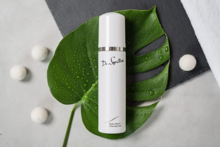 HYDRO-MARIN CLEANSING FOAM - Valančios ir giliai drėkinančios putos Hydro-Marin, 150ml