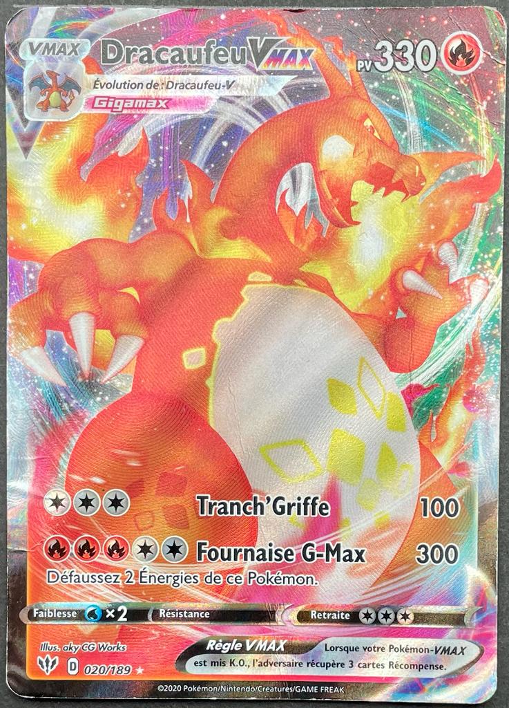 Dracaufeu VMAX
