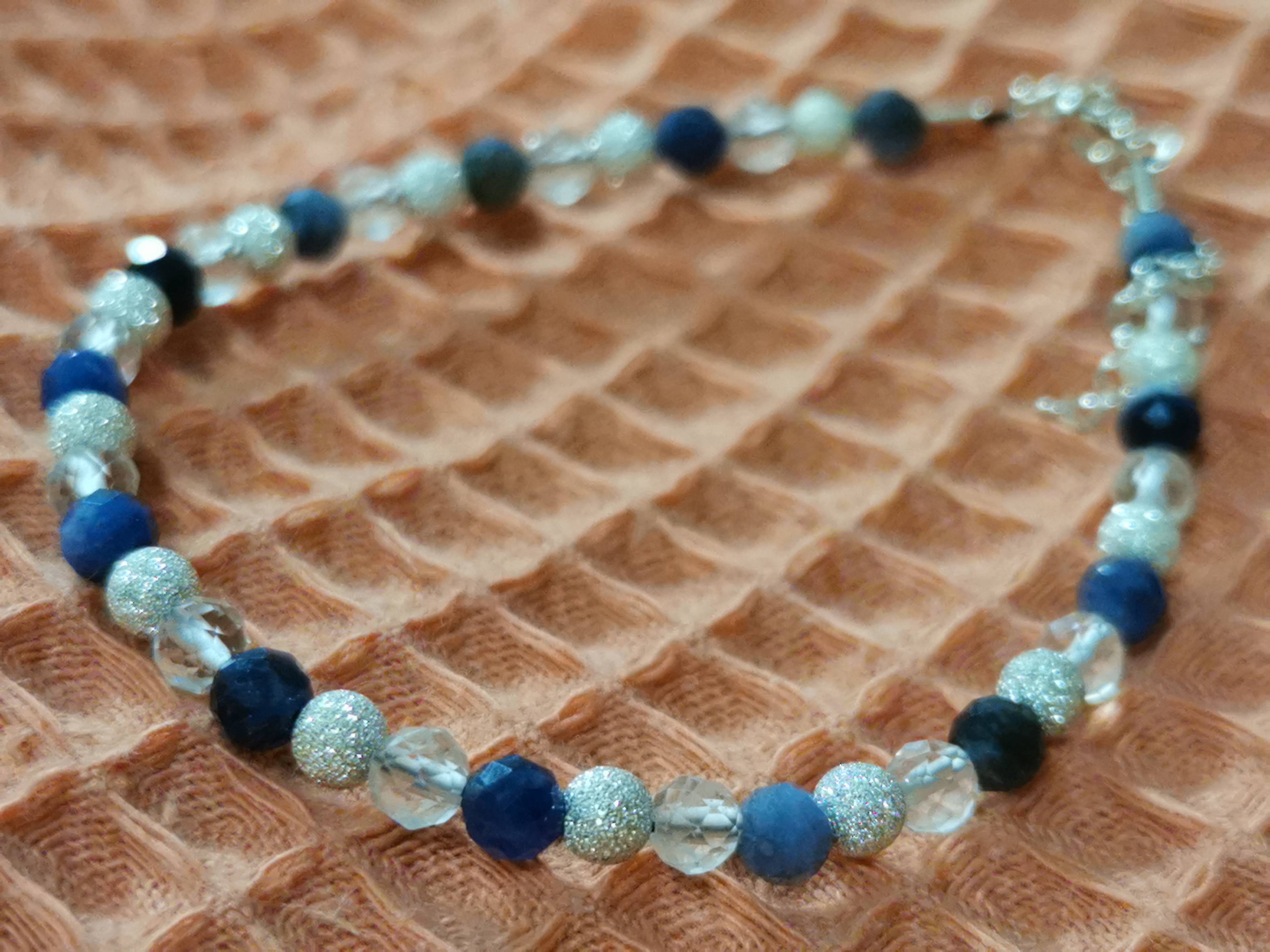 Bracelet "Force et humilité"