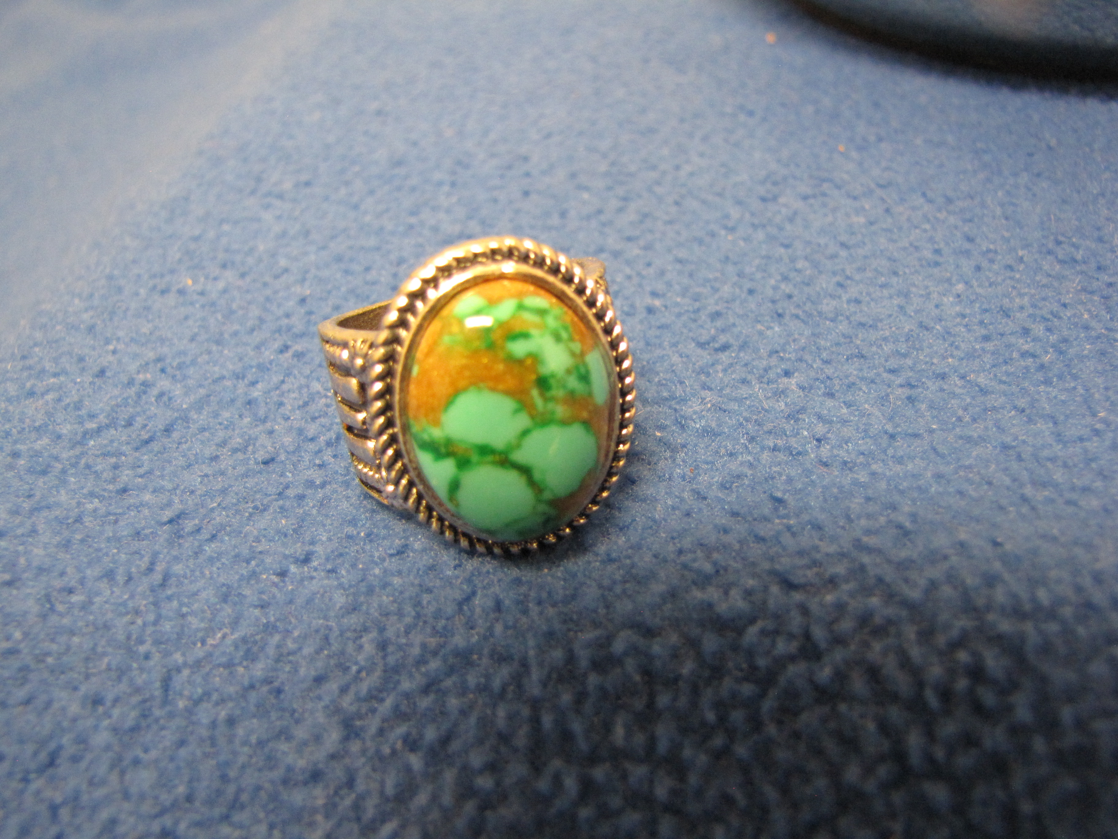 Ring - Green/Brown, stone unknown, Sterling 6.5 Finger size.