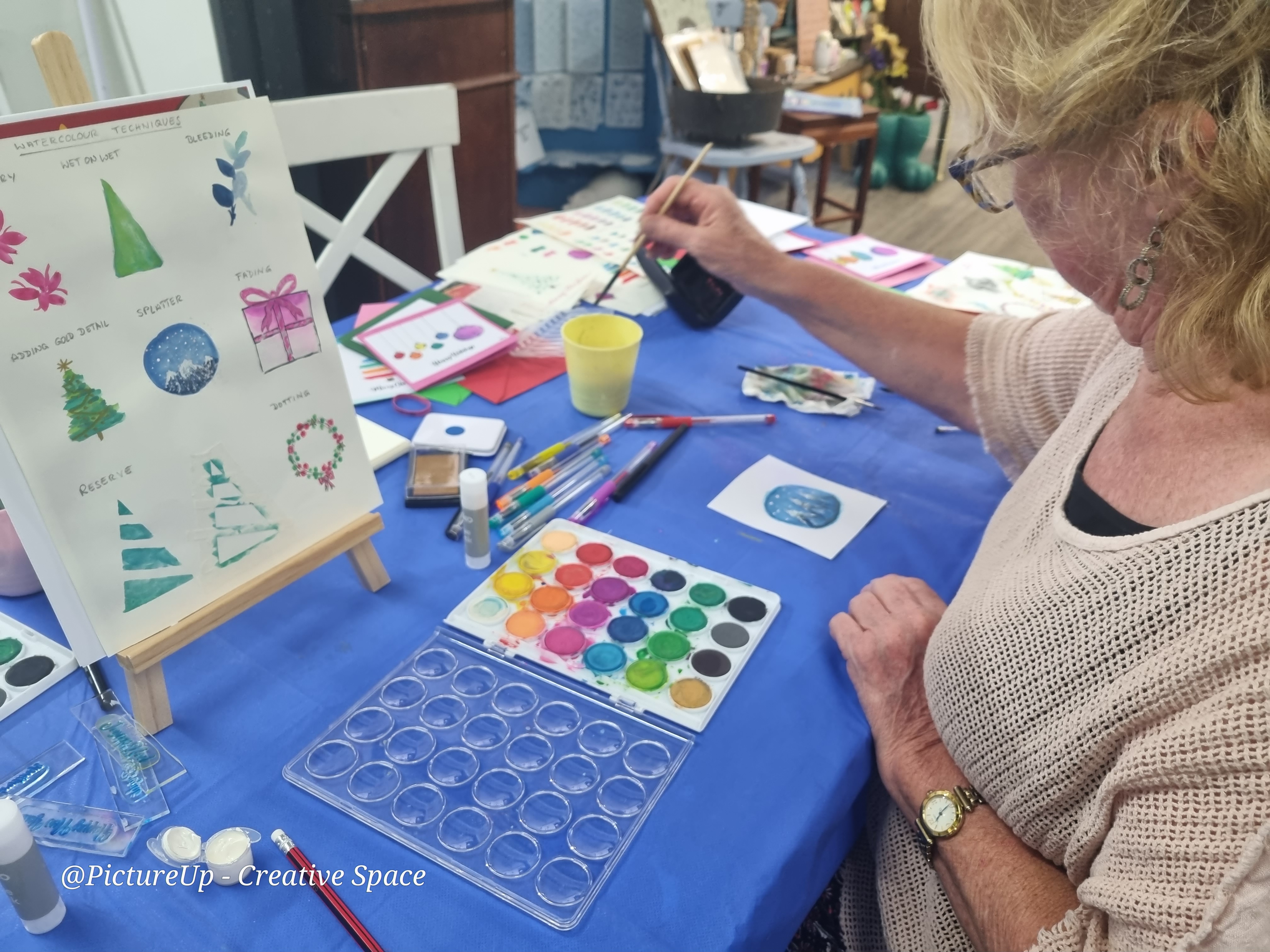 CHRISTMAS CARDS  - Beginner Watercolour