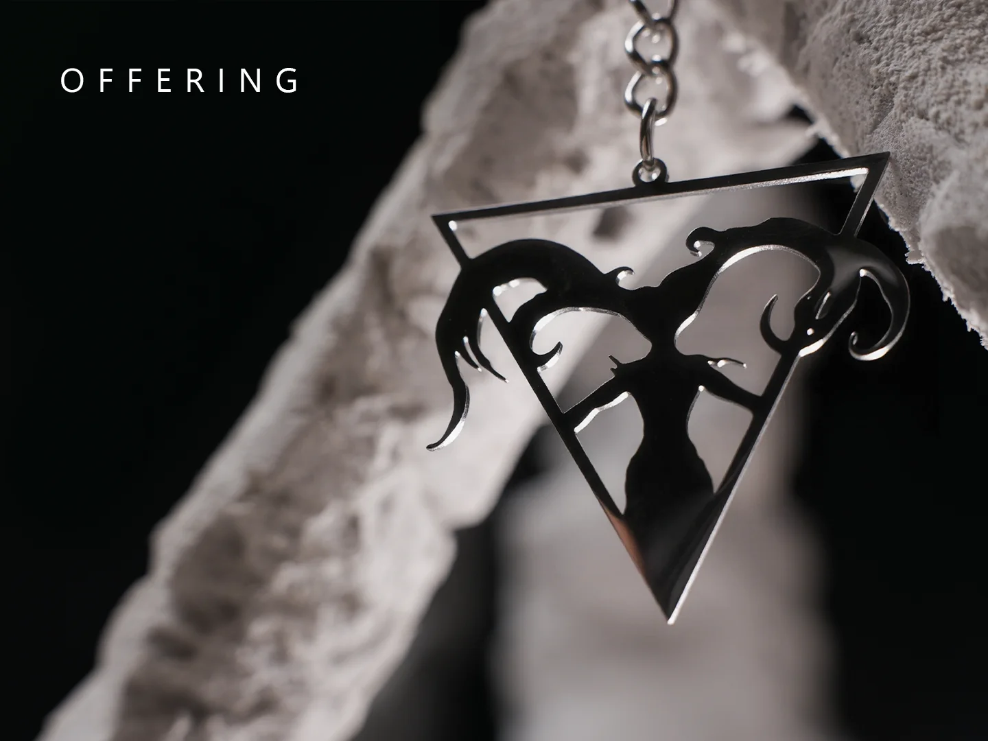 Metal pendant keychains