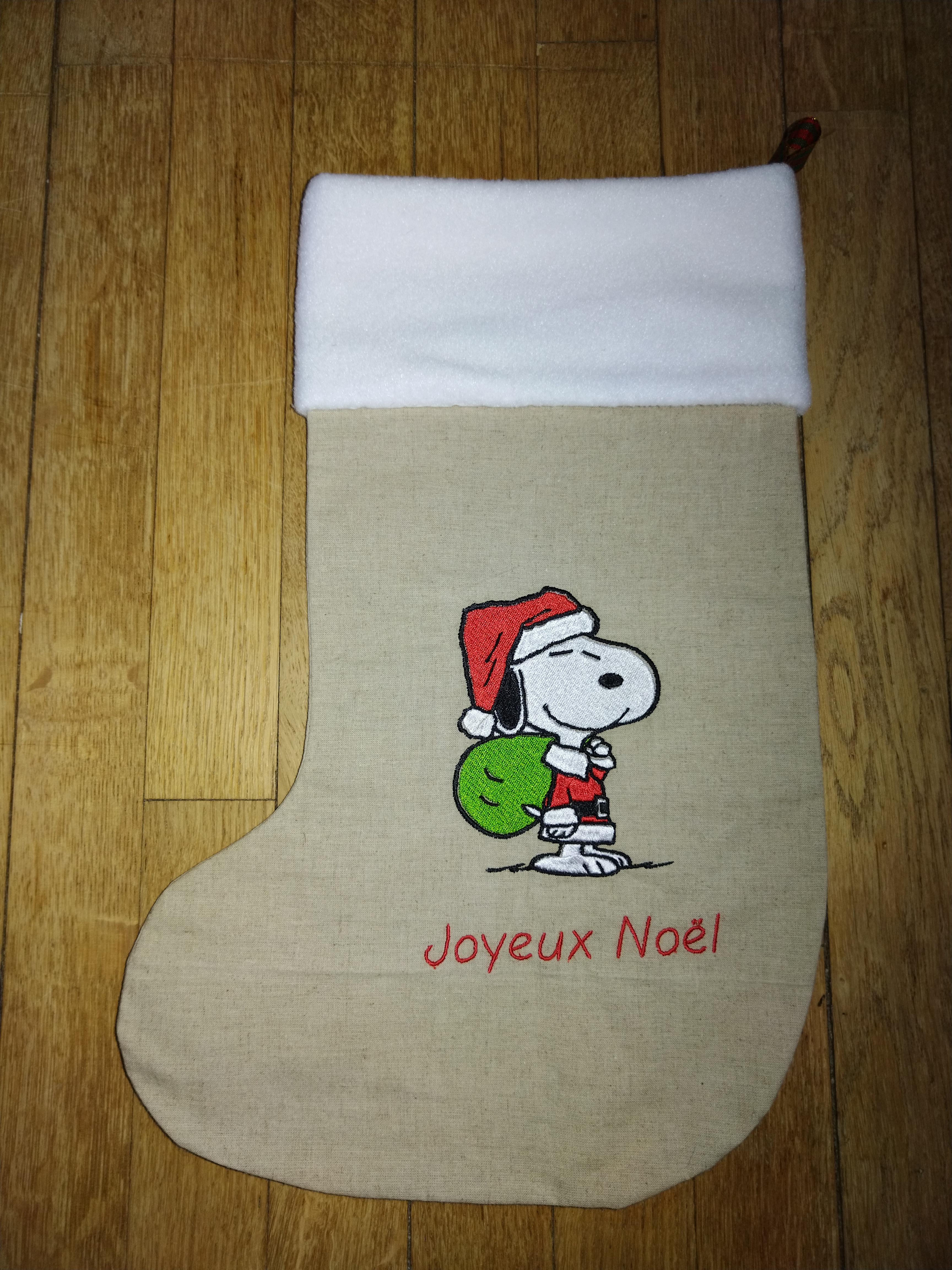 Chaussette de Noël brodée