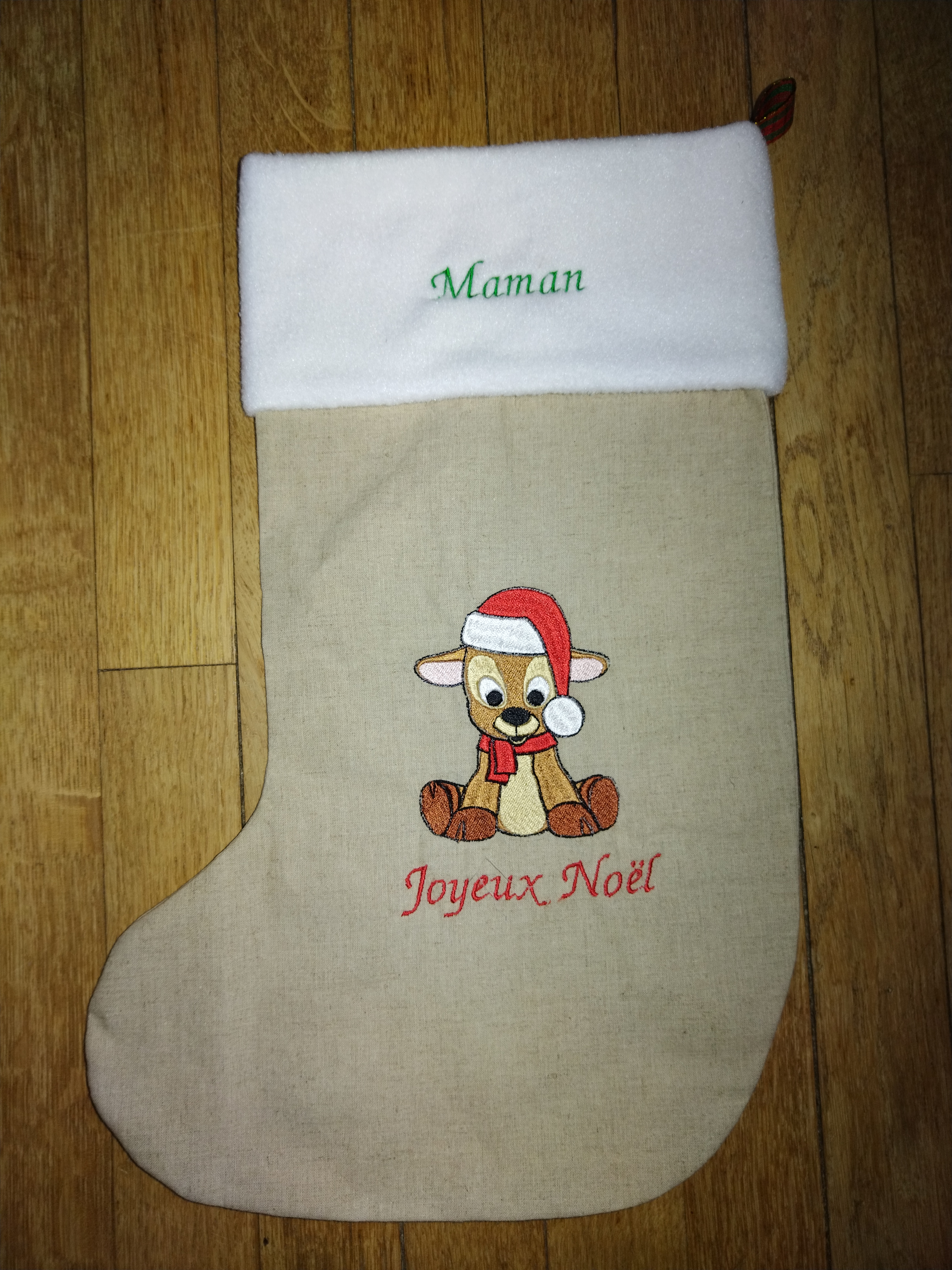 Chaussette de Noël brodée "maman "