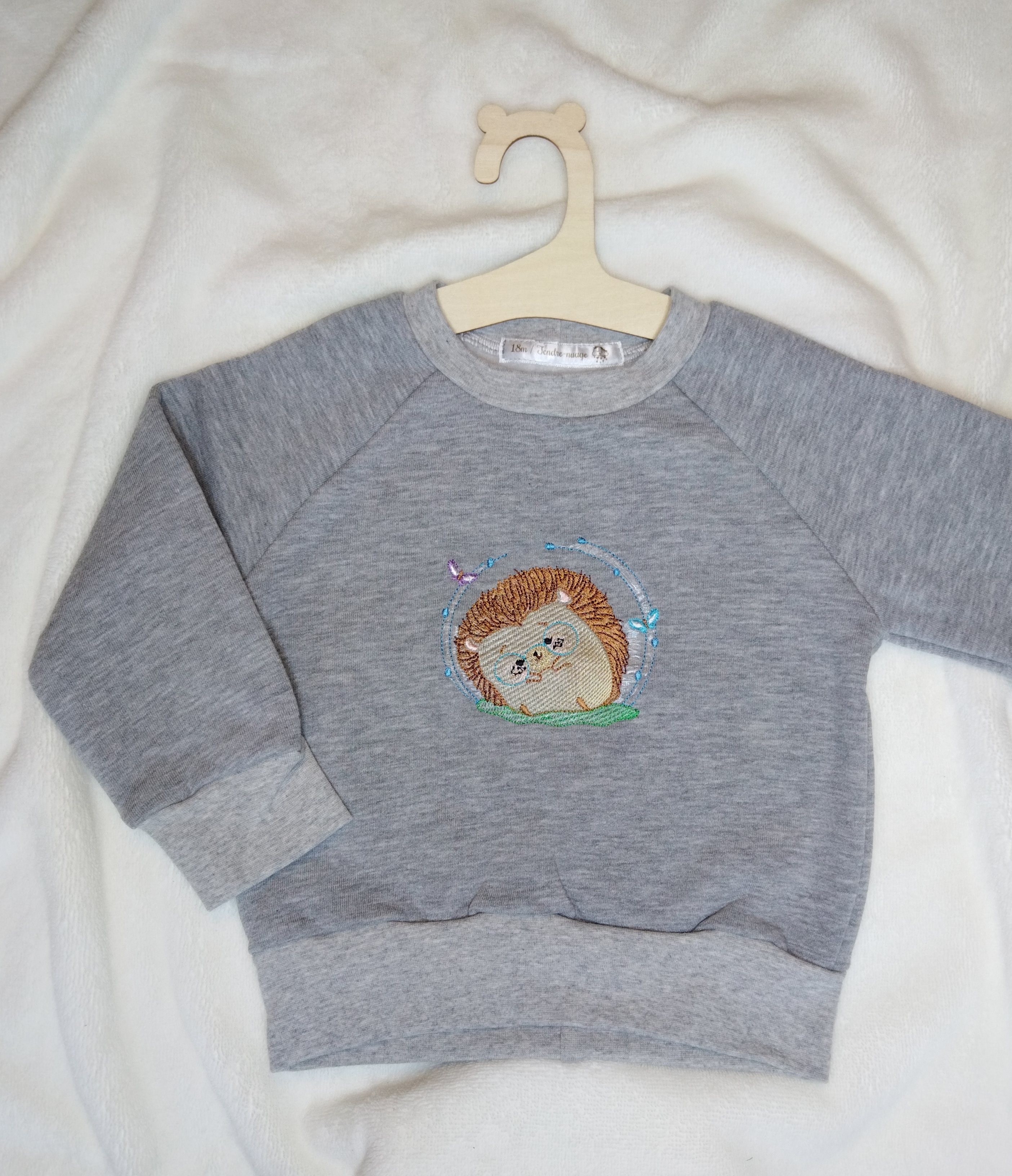 Sweat brodé