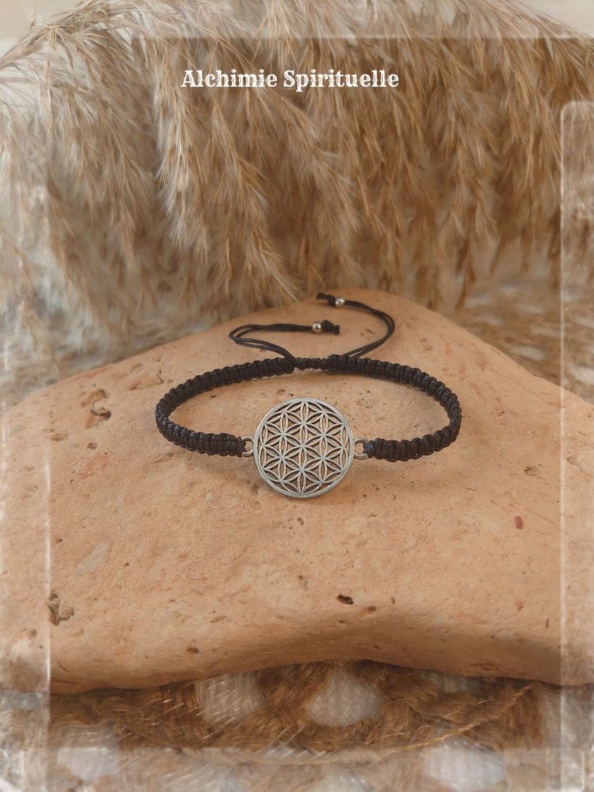 Bracelet macramé nœud coulissant Fleur de vie 