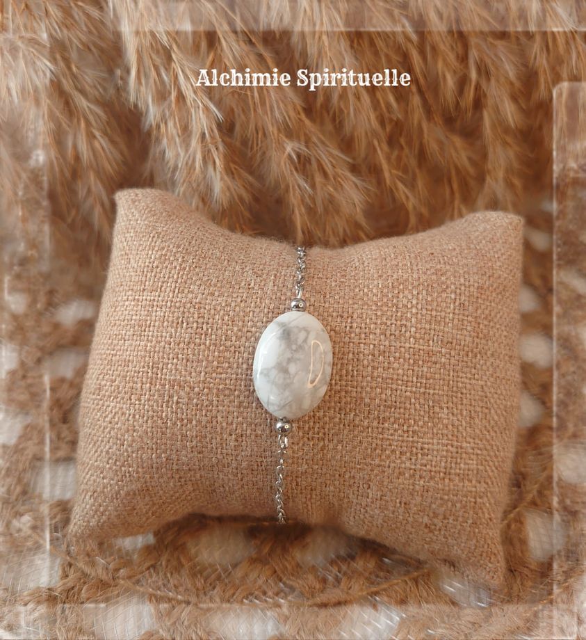 Bracelet intemporel Howlite 