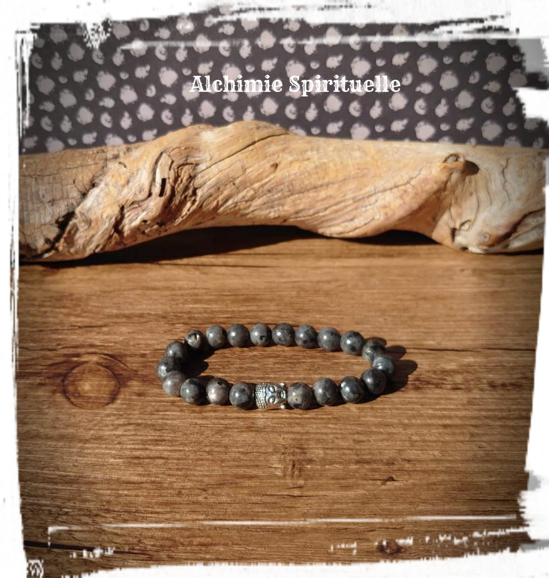 Bracelet Larviite, perle Bouddha