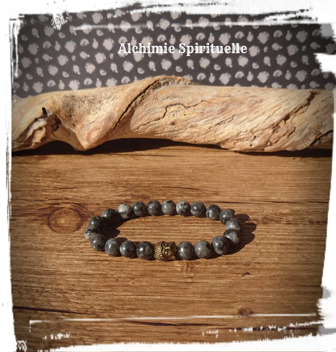 Bracelet Larviite, perle Bouddha