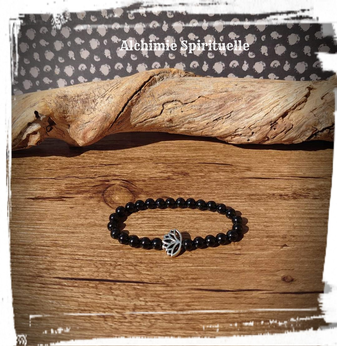 Bracelet  Tourmaline noire, perle Fleur de Lotus