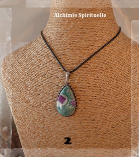 Pendentif Rubis sur Fuchsite