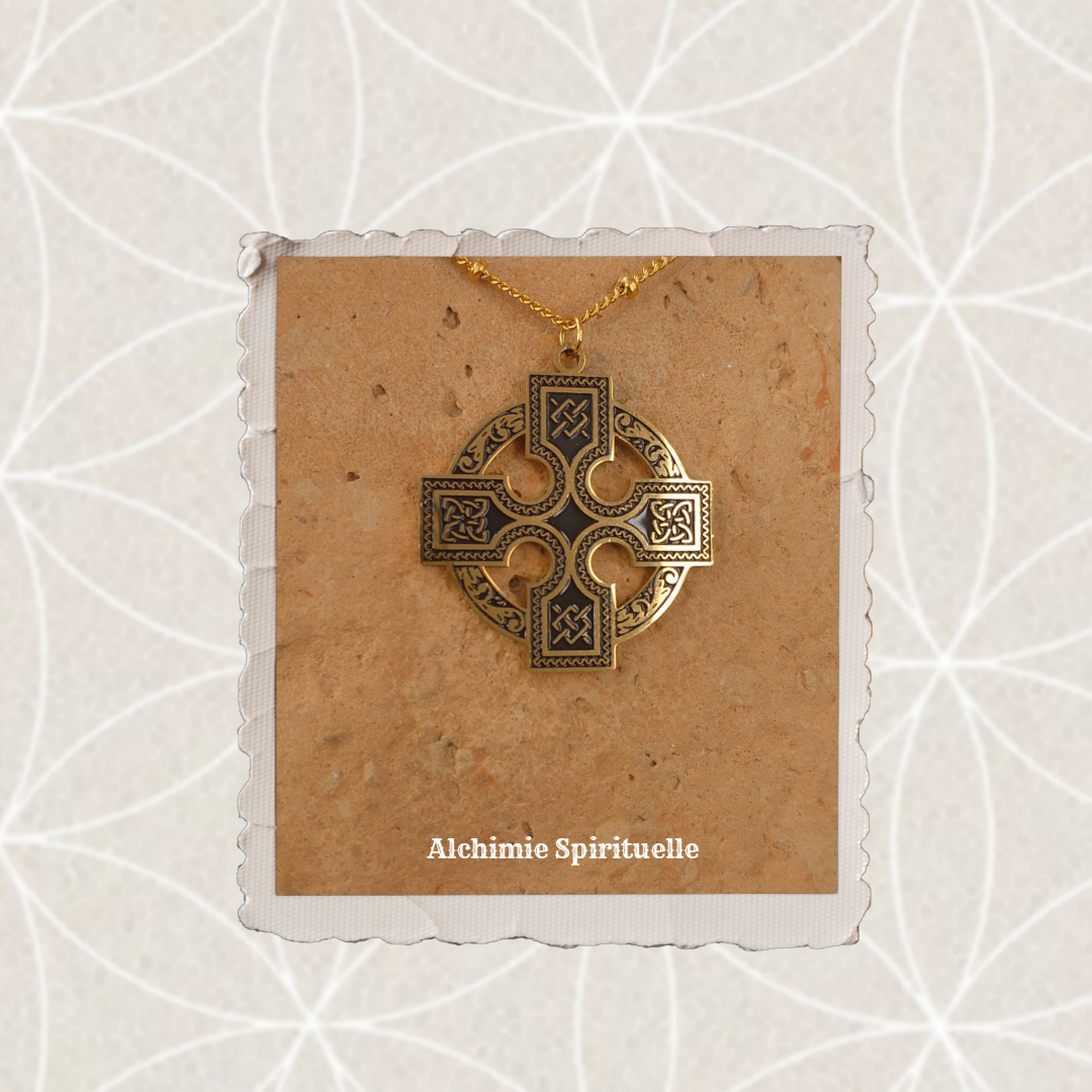 Collier Croix Celtique