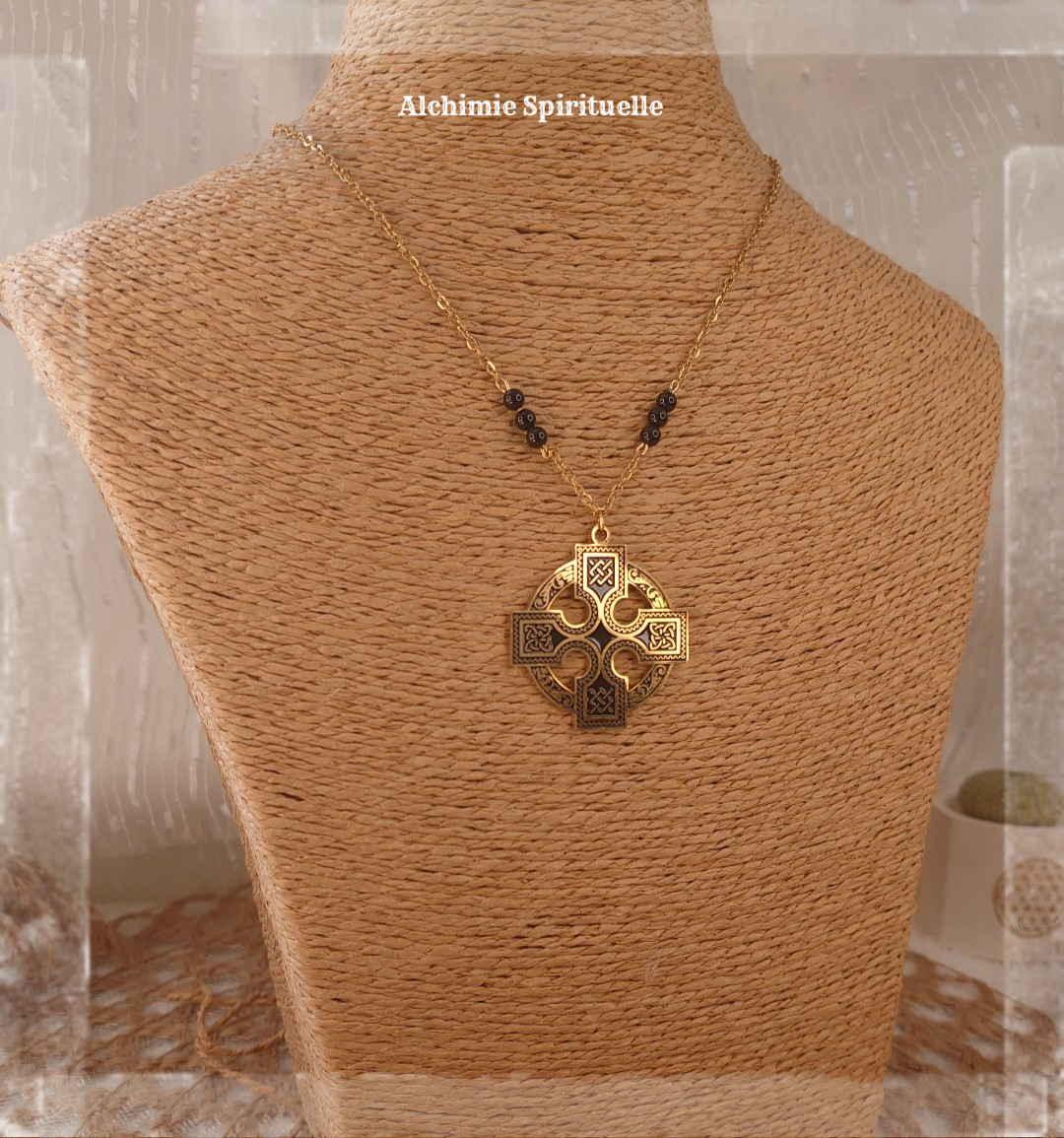 Collier Croix Celtique