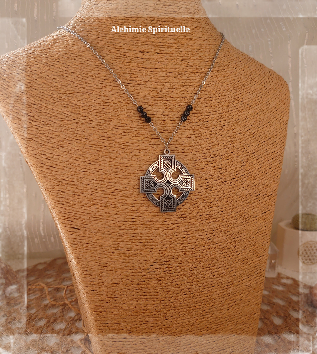 Collier Croix Celtique