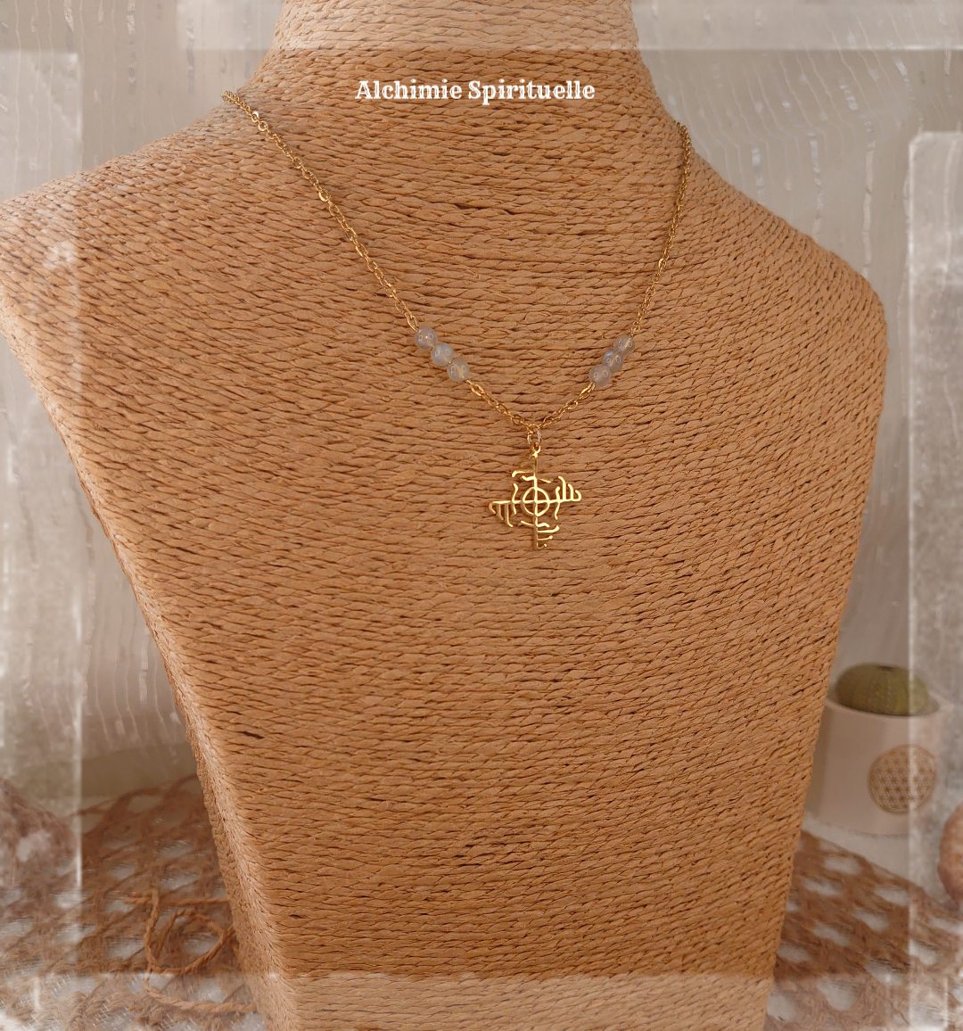 Collier Ginfaxi