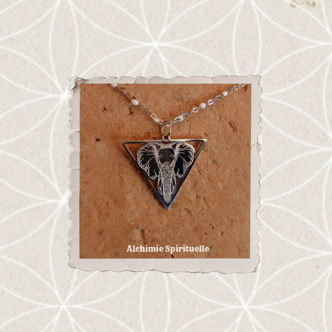 Collier Eléphant triangle