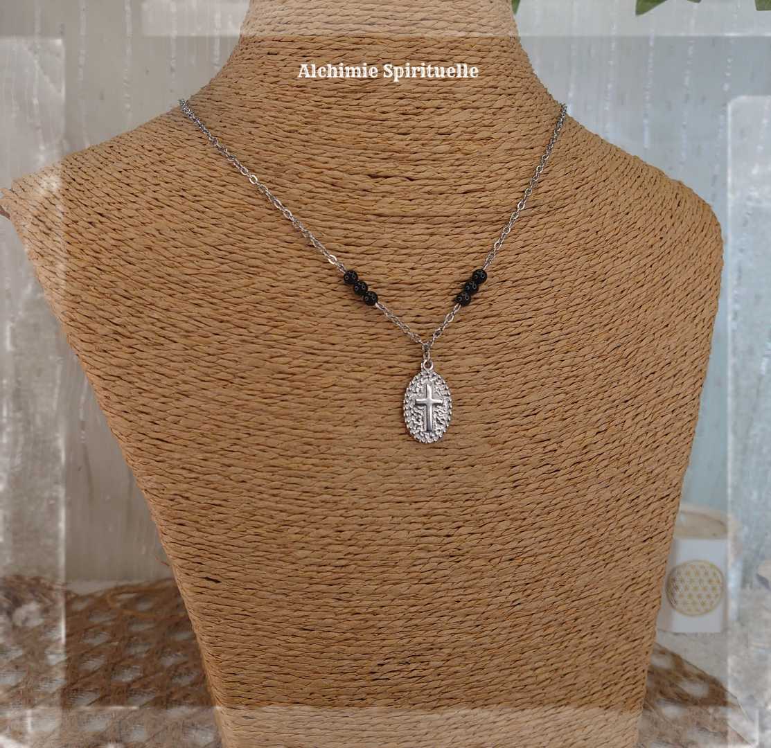 Collier Médaillon Croix