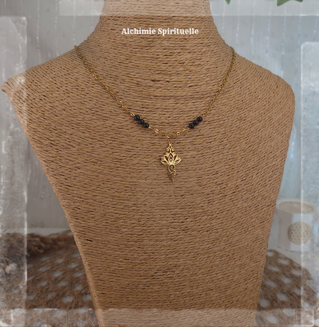 Collier Unalome Fleur de Lotus