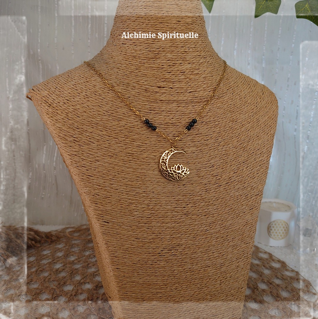Collier Lune Fleur de Lotus