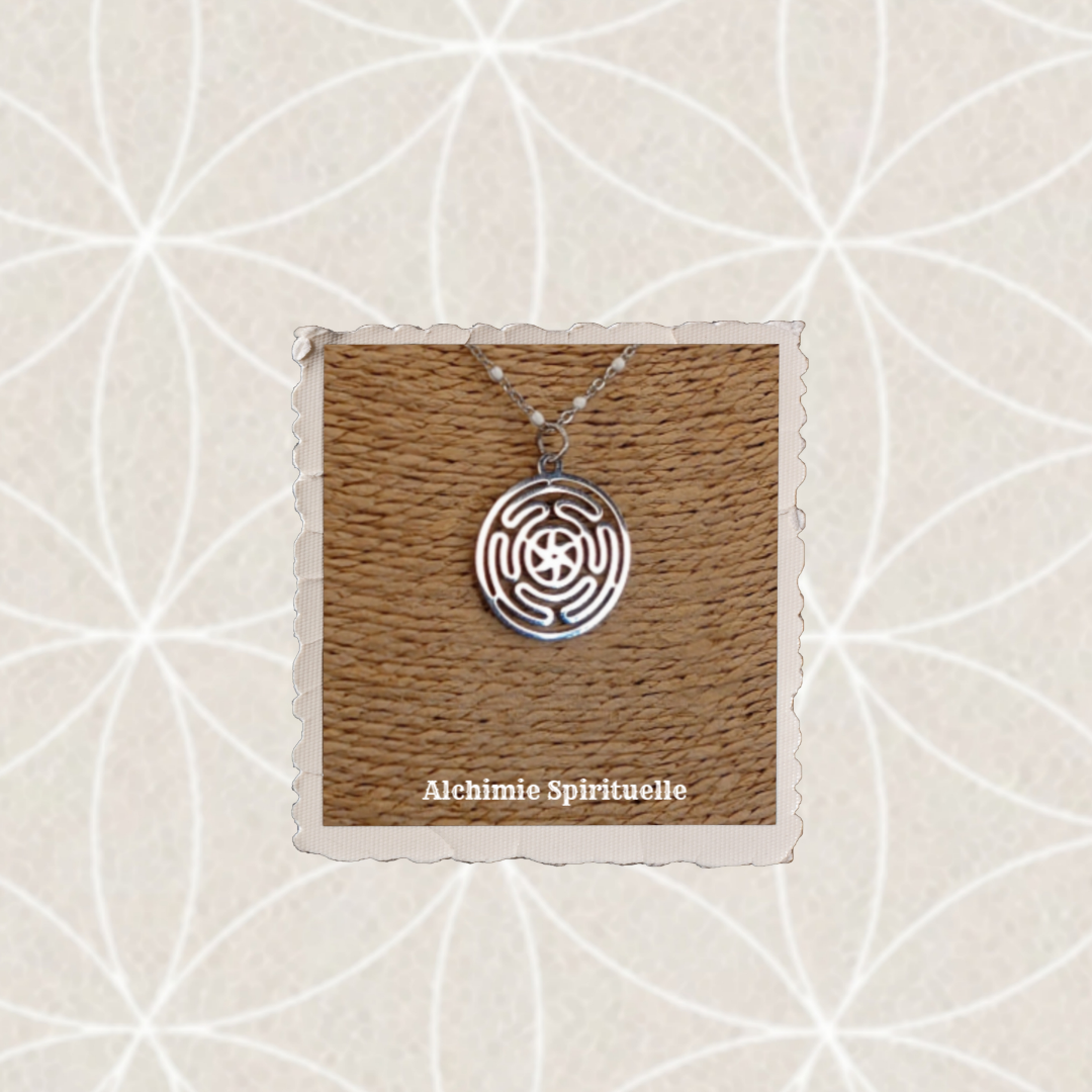 Collier Déesse Hécate