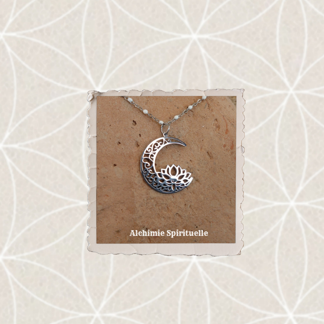 Collier Lune Fleur de Lotus